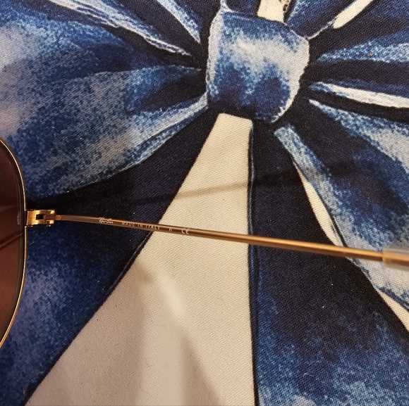 Ray-Ban Gold Frame with Pink Lenses Sunglasses - Picture 5 of 6